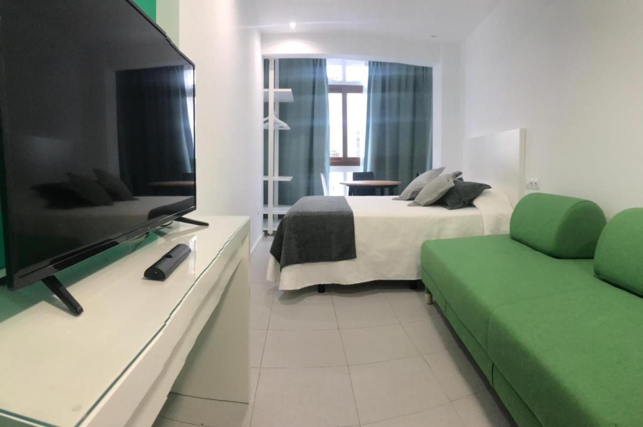Nest Flats Santiago * Saint-Jacques-de-Compostelle